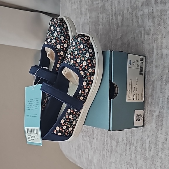 Toms Navy Floral Print, size 10 - Picture 2 of 4